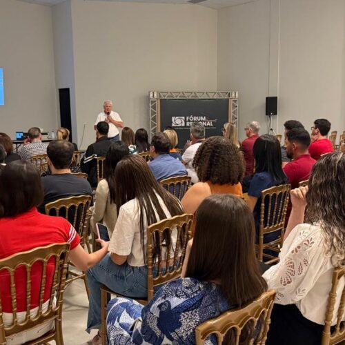 Empresário Osvaldo Martinello compartilha trajetória no empreendedorismo no Fórum Regional em Água Boa