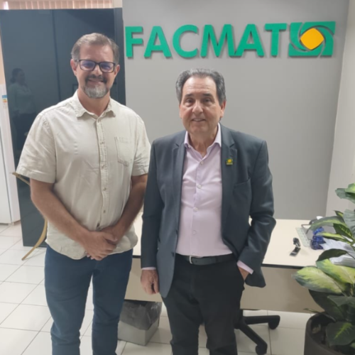 Facmat recebe presidente da ACID para visita institucional