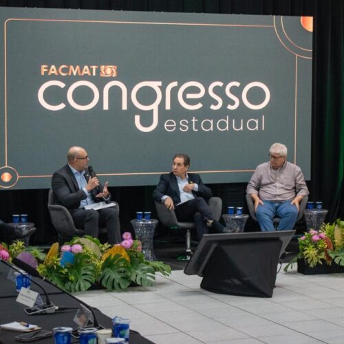 Lideranças destacam impactos e oportunidades da reforma tributária em encontro das associações comerciais de Mato Grosso