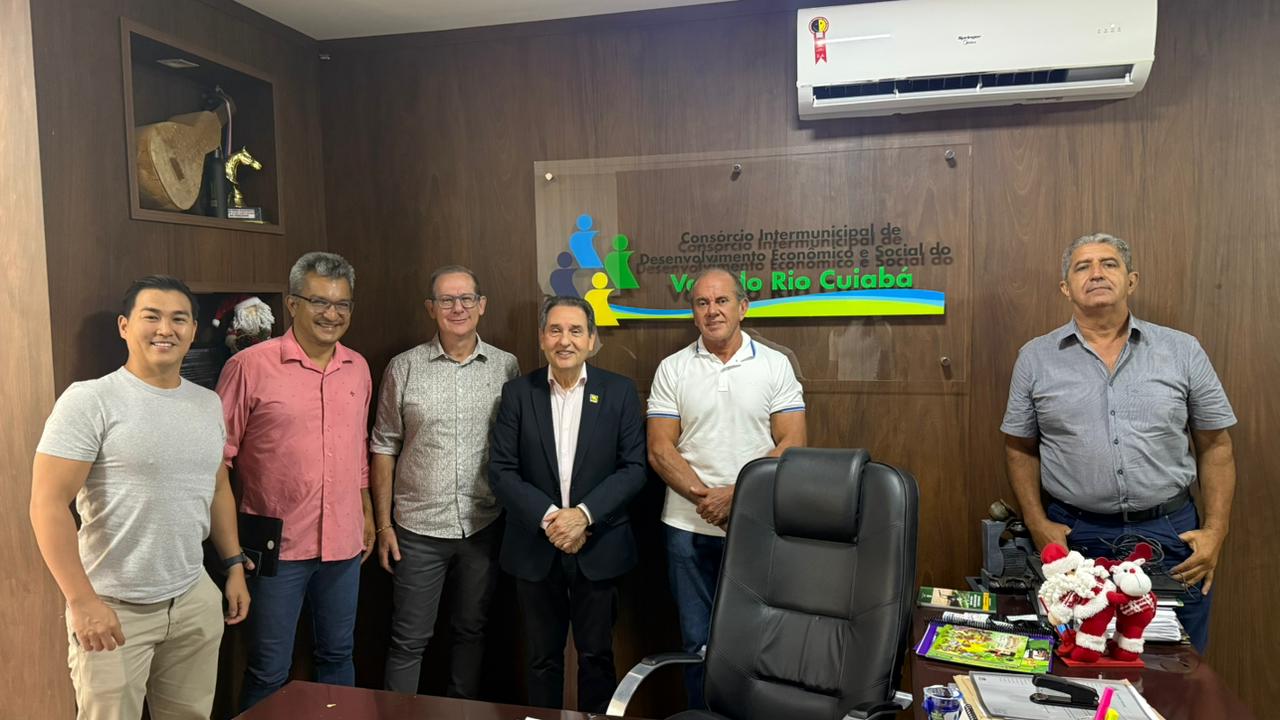 Reunião entre Facmat e consórcio intermunicipal busca incluir empresas locais nas licitações de materiais escolares