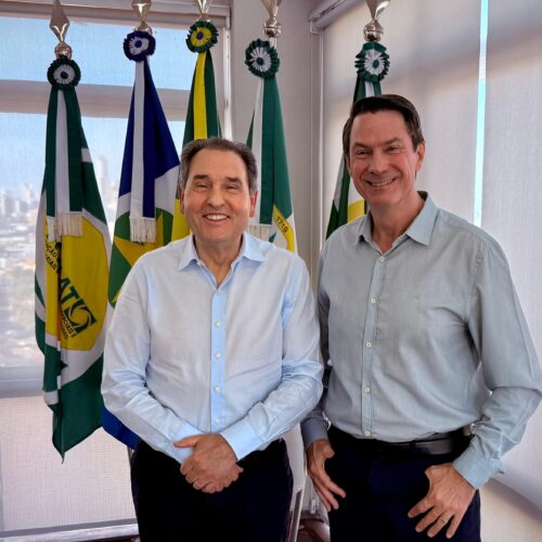 Visita institucional fortalece relacionamento entre Facmat e ACITS